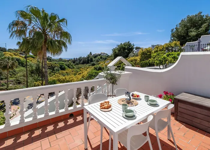 Las Palmas 2A Oasis Properties