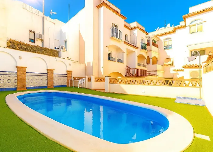 Apartamento Pescia Con Piscina En Centro De Nerja