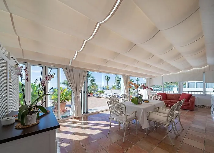 Apartamento Amplio En Primera Linea Playa Burriana , Terraza Grande Con Vistas Al Mar