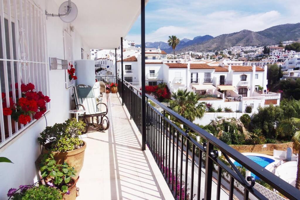Aguamarina Nsf53- Nerja