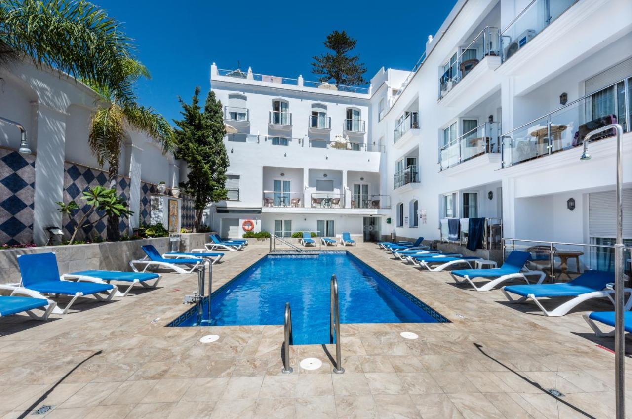 Hotel Toboso Apar - Turis Nerja