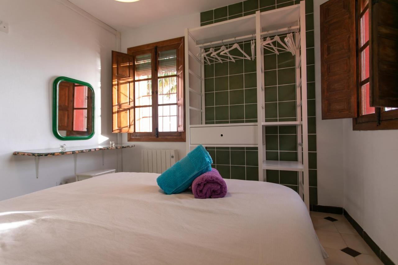 Casa Cuartel El Velero Holiday home *