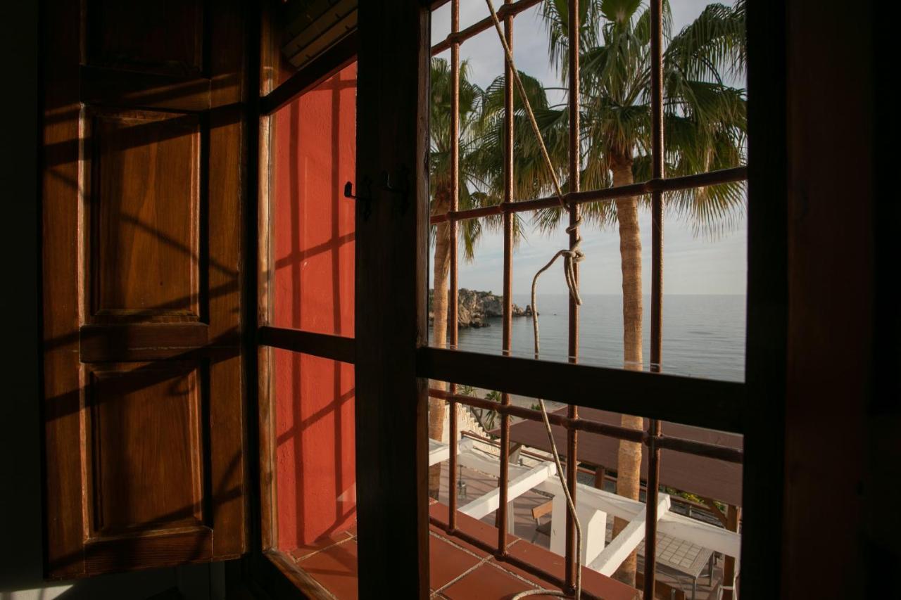 Casa Cuartel El Velero *