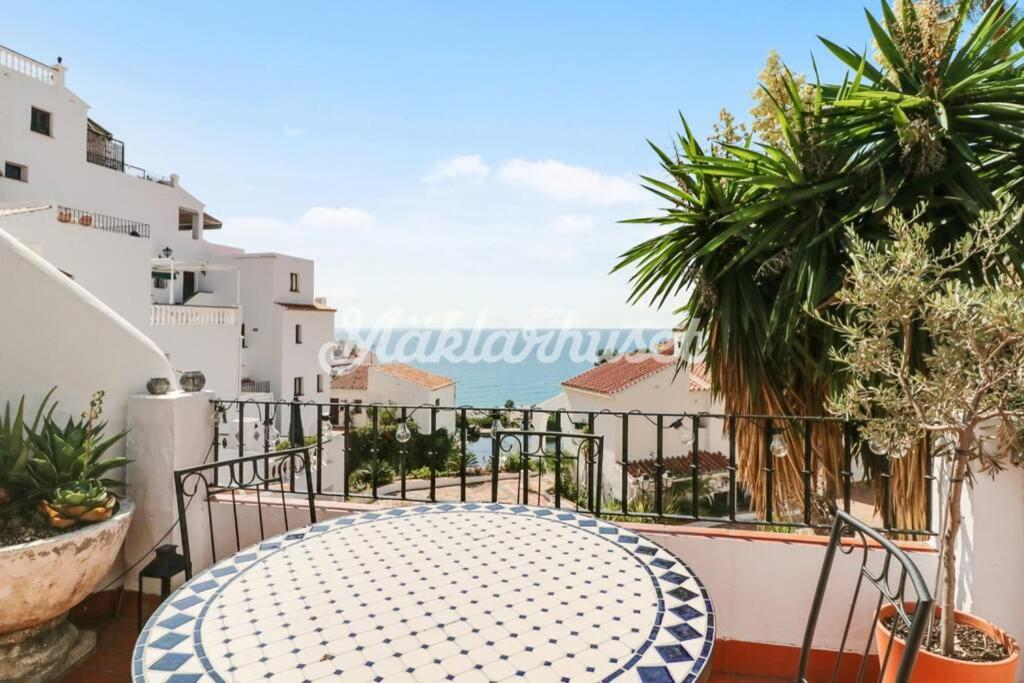 Capistrano Playa, 2 Bedroom & Free Wi-fi Apartamento Nerja