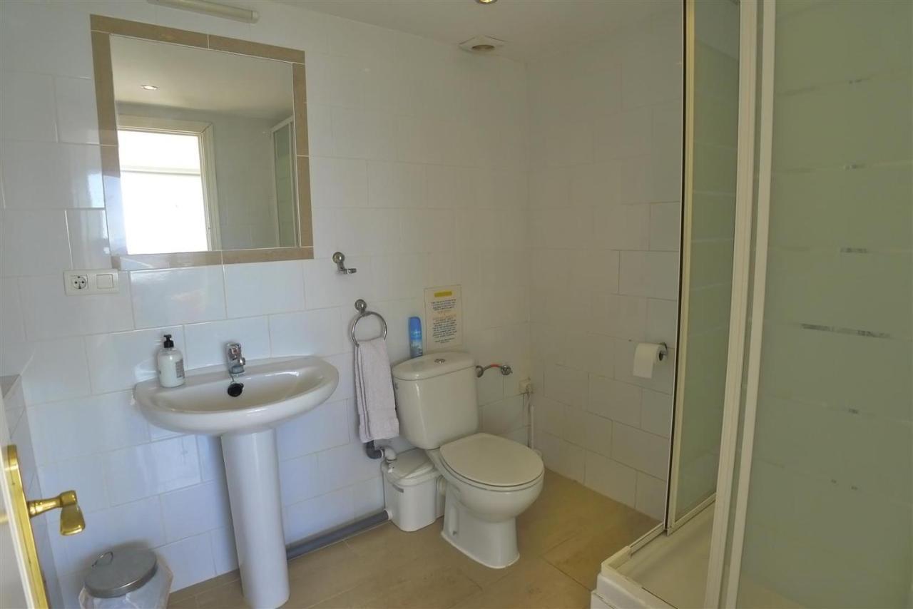 Pousada Opp Beach Nerja, Costa Del Sol. Sleeps 12+ Nerja