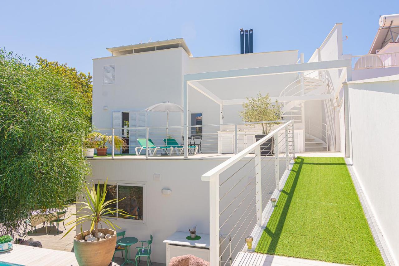 Con Piscina Privada En Calle Carabeo * Nerja
