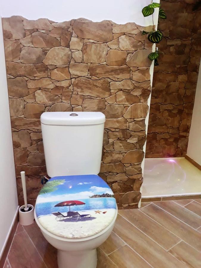 Wonder 2* Nerja