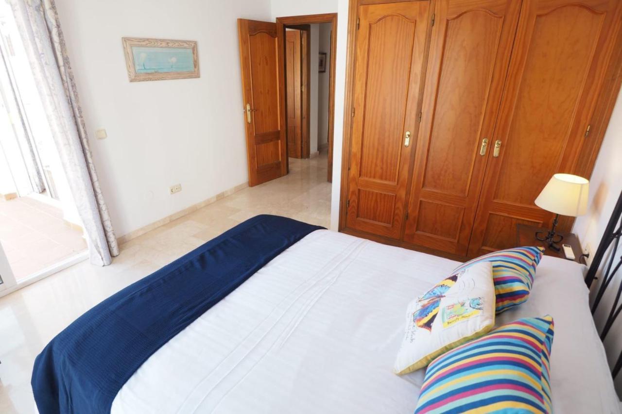 Paradise - Palomas Villa Nerja