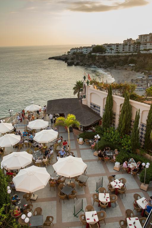 Toboso Apar - Turis Nerja