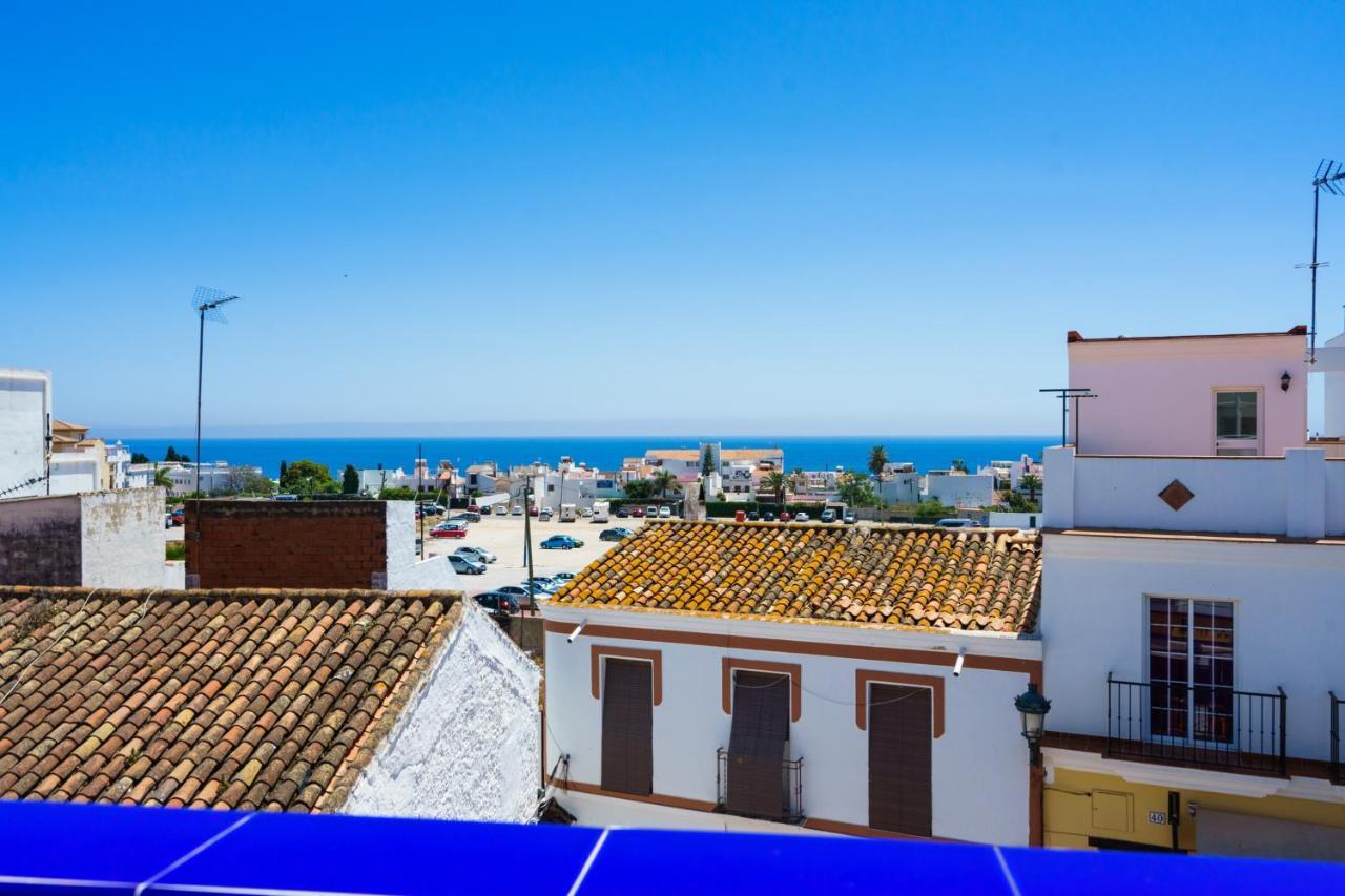 Pepe Mesa Apartamento Nerja