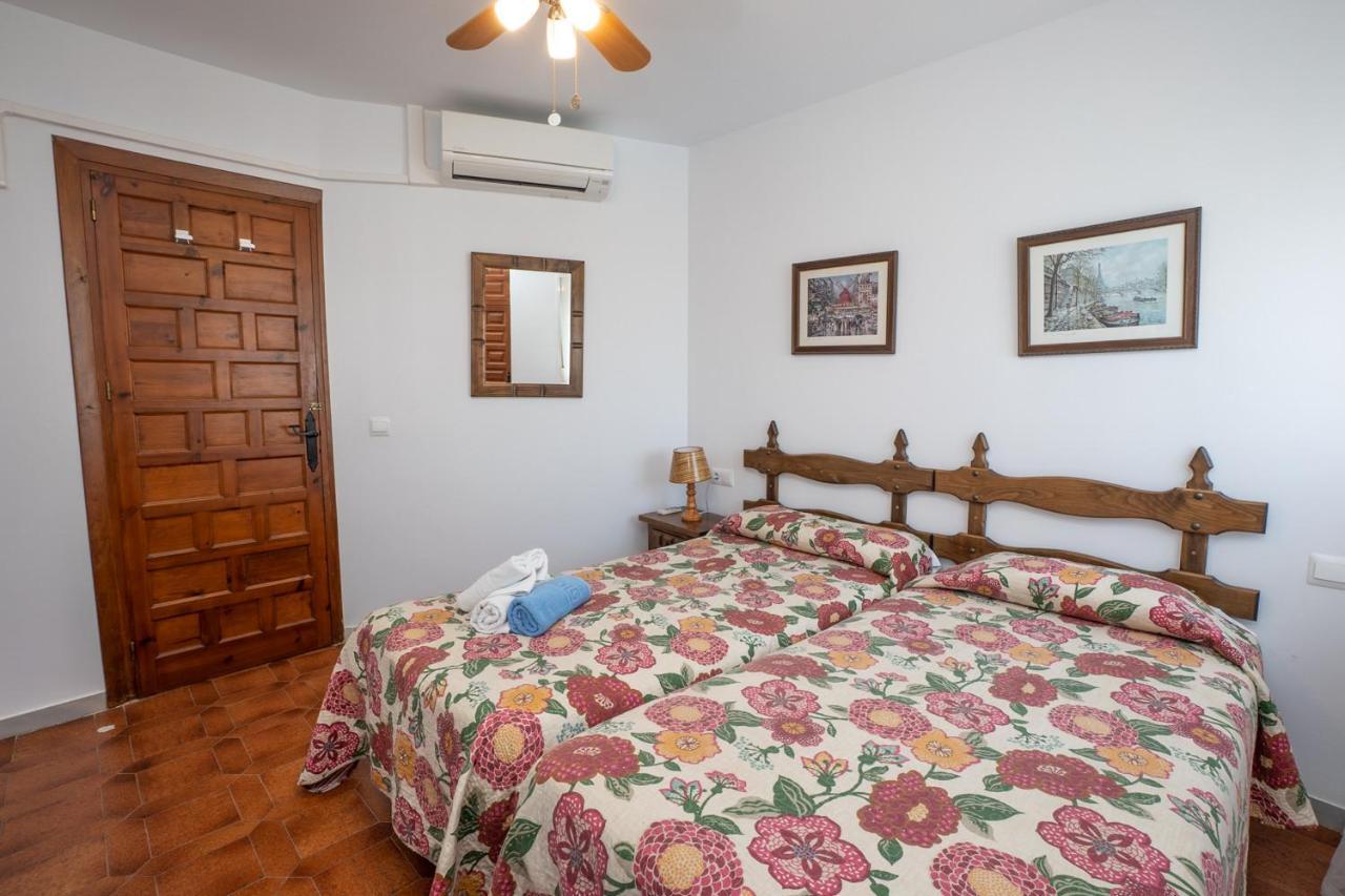 Edf. Palmeras 2º 40