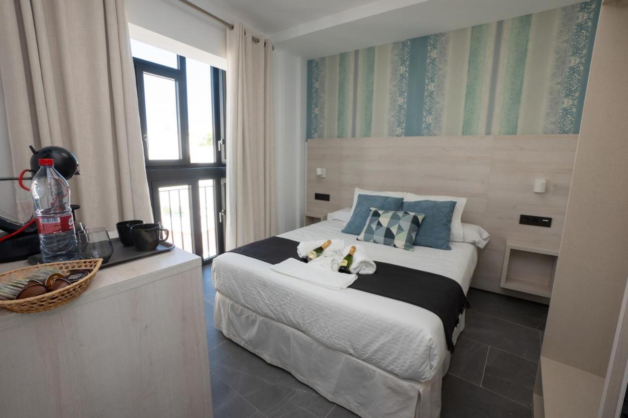 Nerja-centro-jacuzzi- Mirador De La Ermita- Adults Recommended *