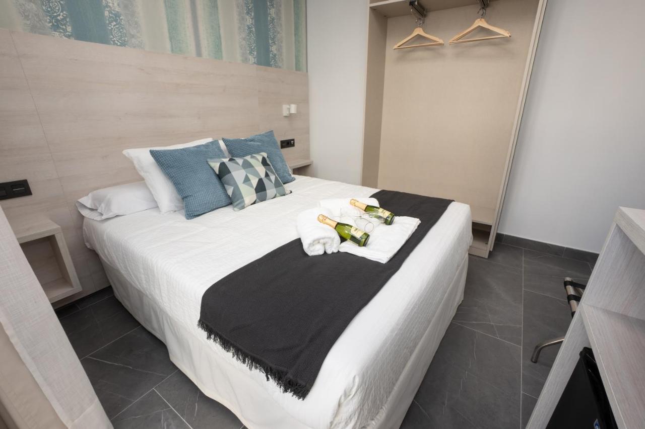 Nerja-centro-jacuzzi- Mirador De La Ermita- Adults Recommended *