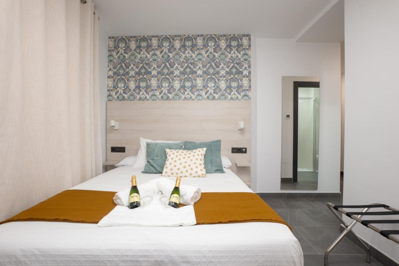 Nerja-centro-jacuzzi- Mirador De La Ermita- Adults Recommended *