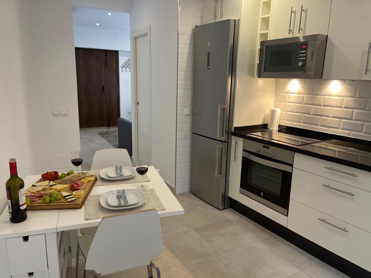 New Townhouse In The Heart Of With Jacuzzi Сasa de vacaciones Nerja