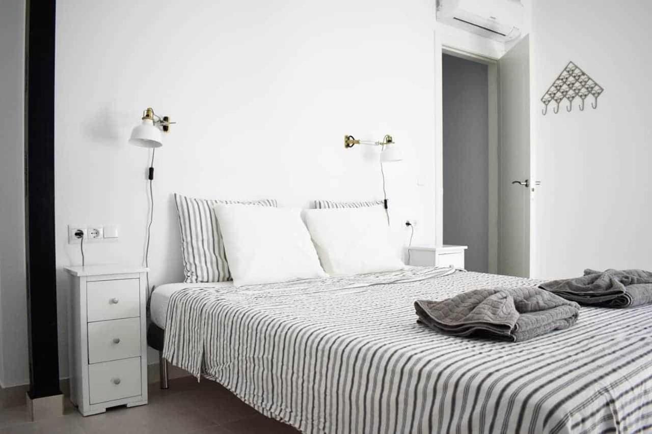 Сasa de vacaciones New Townhouse In The Heart Of With Jacuzzi *