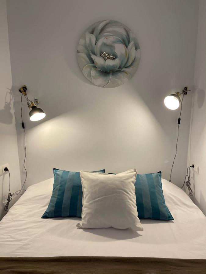 Holiday home New Townhouse In The Heart Of With Jacuzzi
