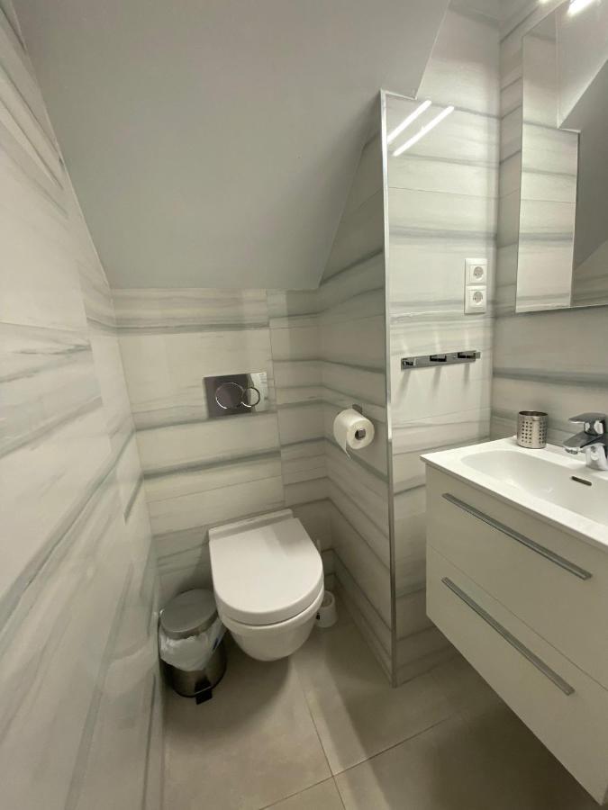 Сasa de vacaciones New Townhouse In The Heart Of With Jacuzzi Nerja