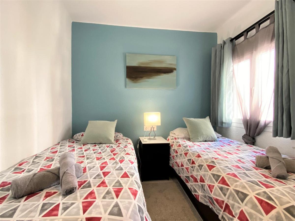Tuhillo 2d Seaview Casasol Apartment *