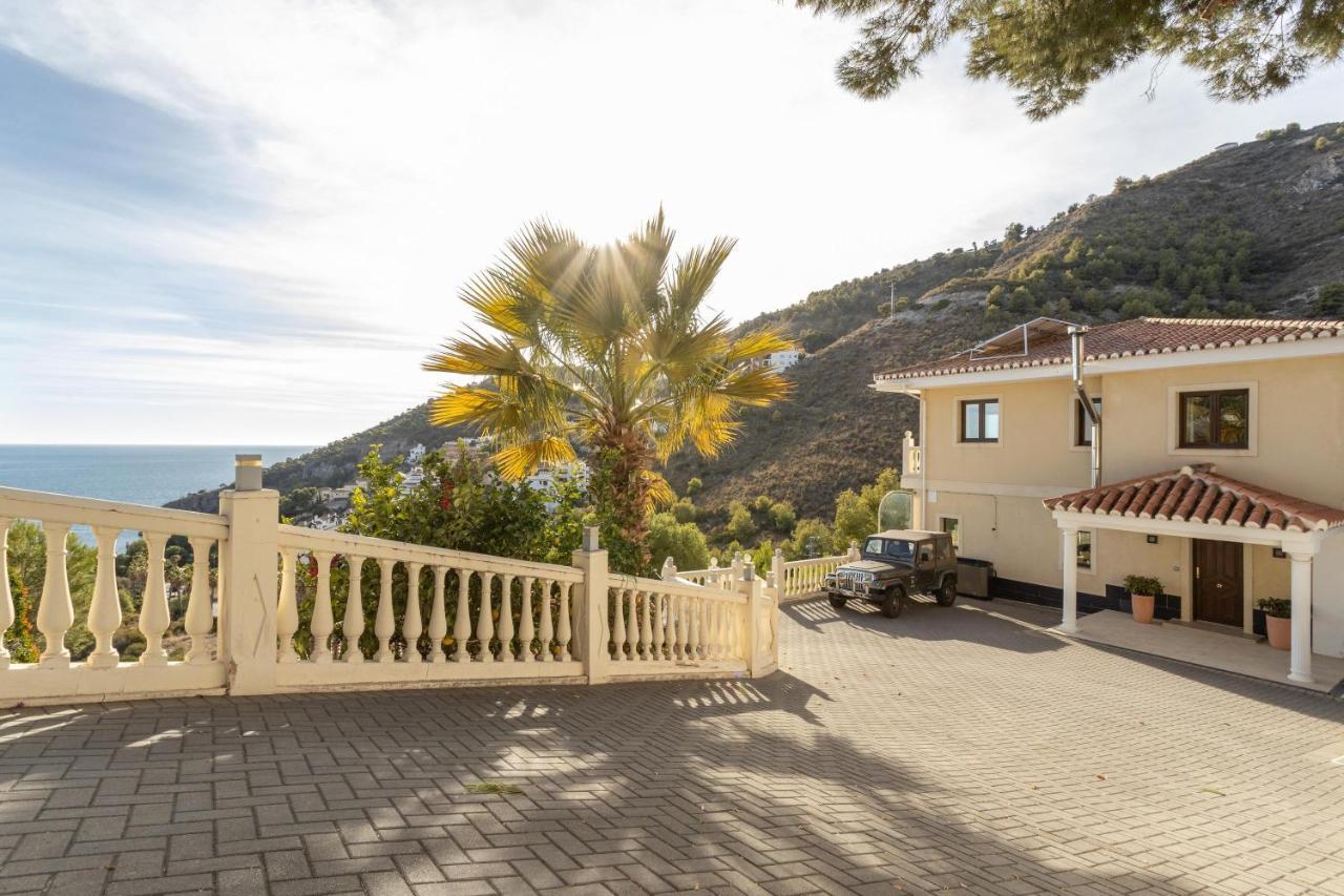 In La Herradura Nerja