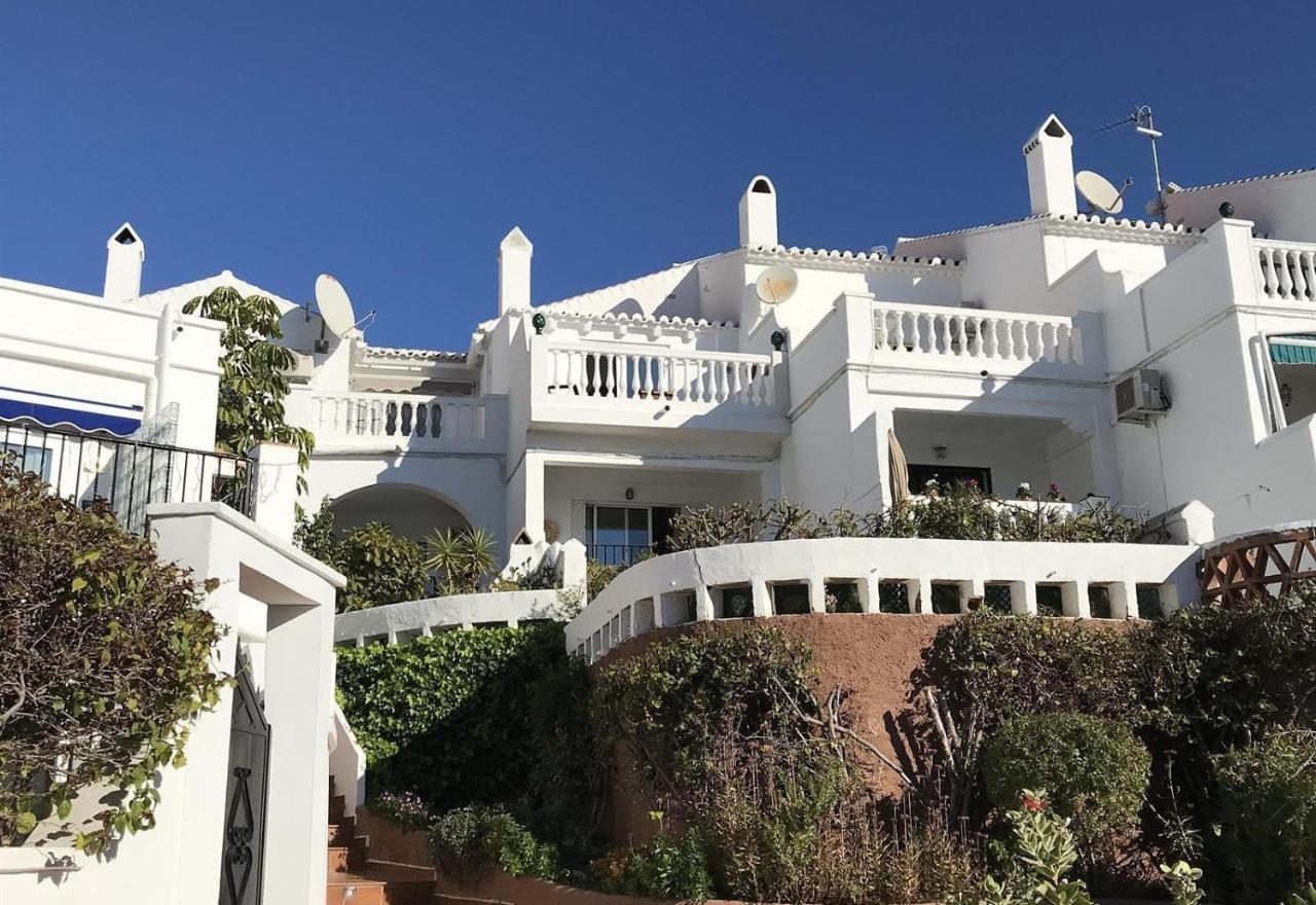 Сasa de vacaciones Townhouse With Sea View Nerja