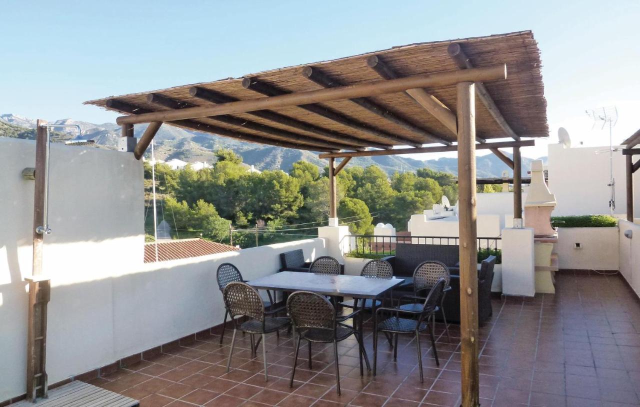3 Bedroom Awesome In Holiday home