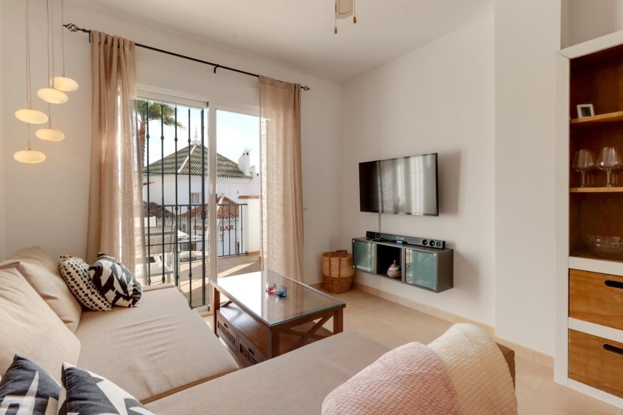 Apartamento Apt Chimenea With Ocean View, A/c, & Fiber