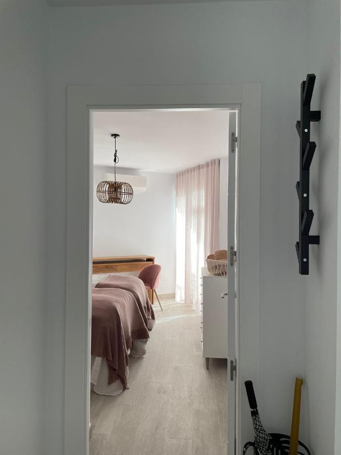 Center & Sea View Torresol Apartamento *