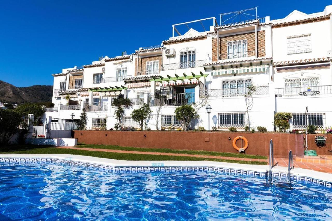 Apartment Lovely 2 Bedroom Townhouse In Fuentesol, Nerja