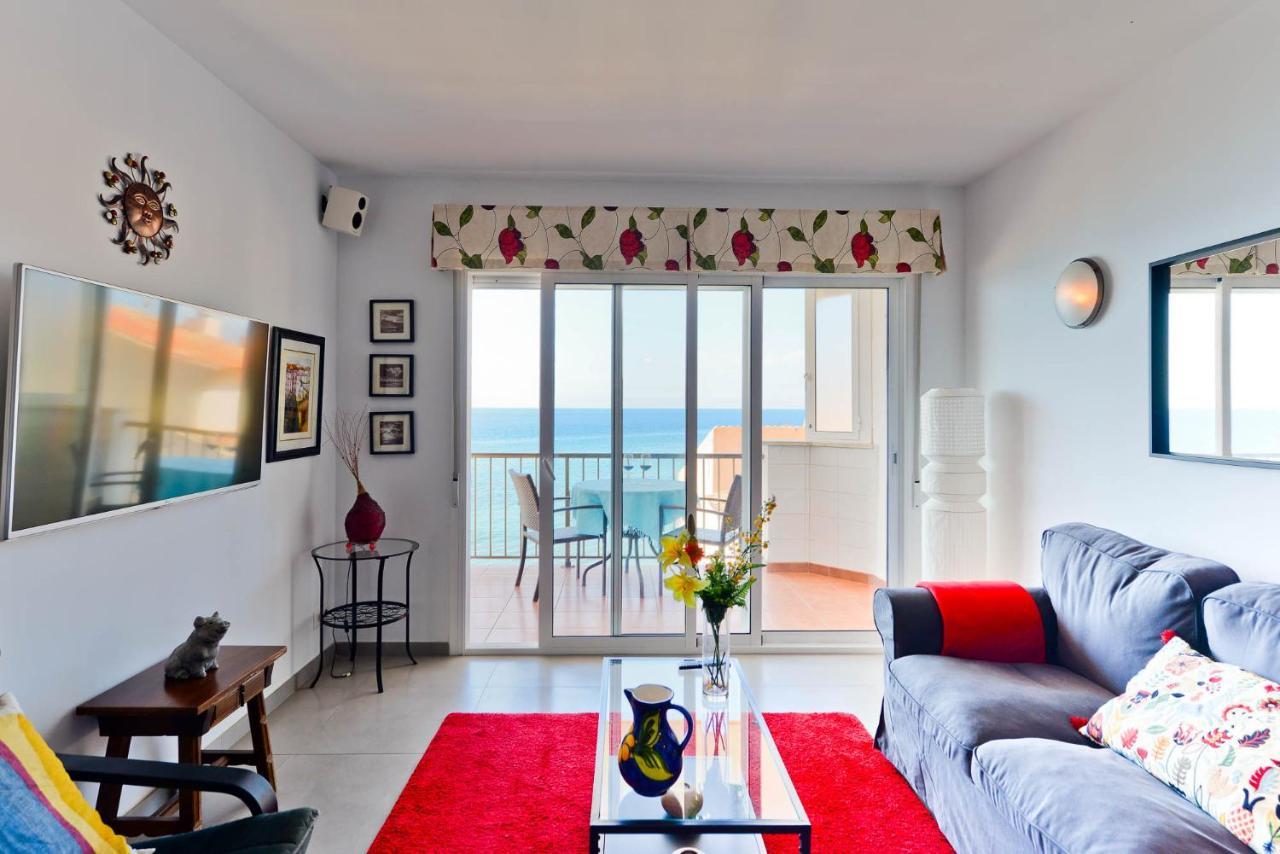 Arce 2 * Nerja