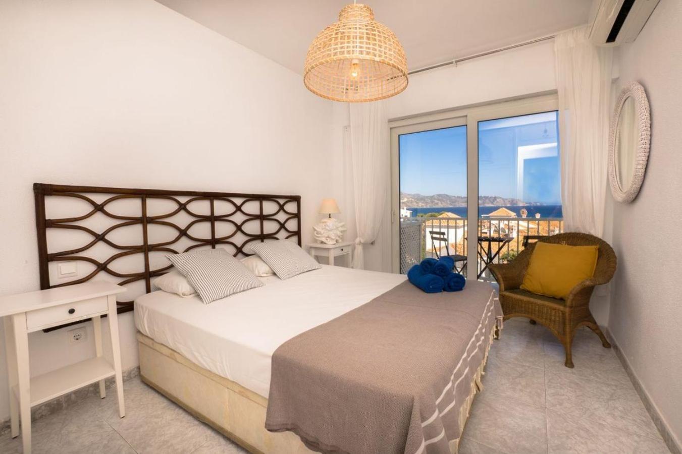 Delfin 5-8 Menyber Apartment *