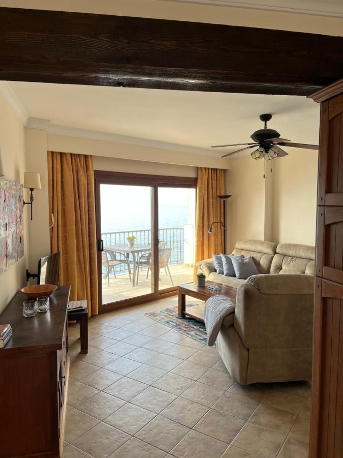 Carabeo 72 Menyber Apartment