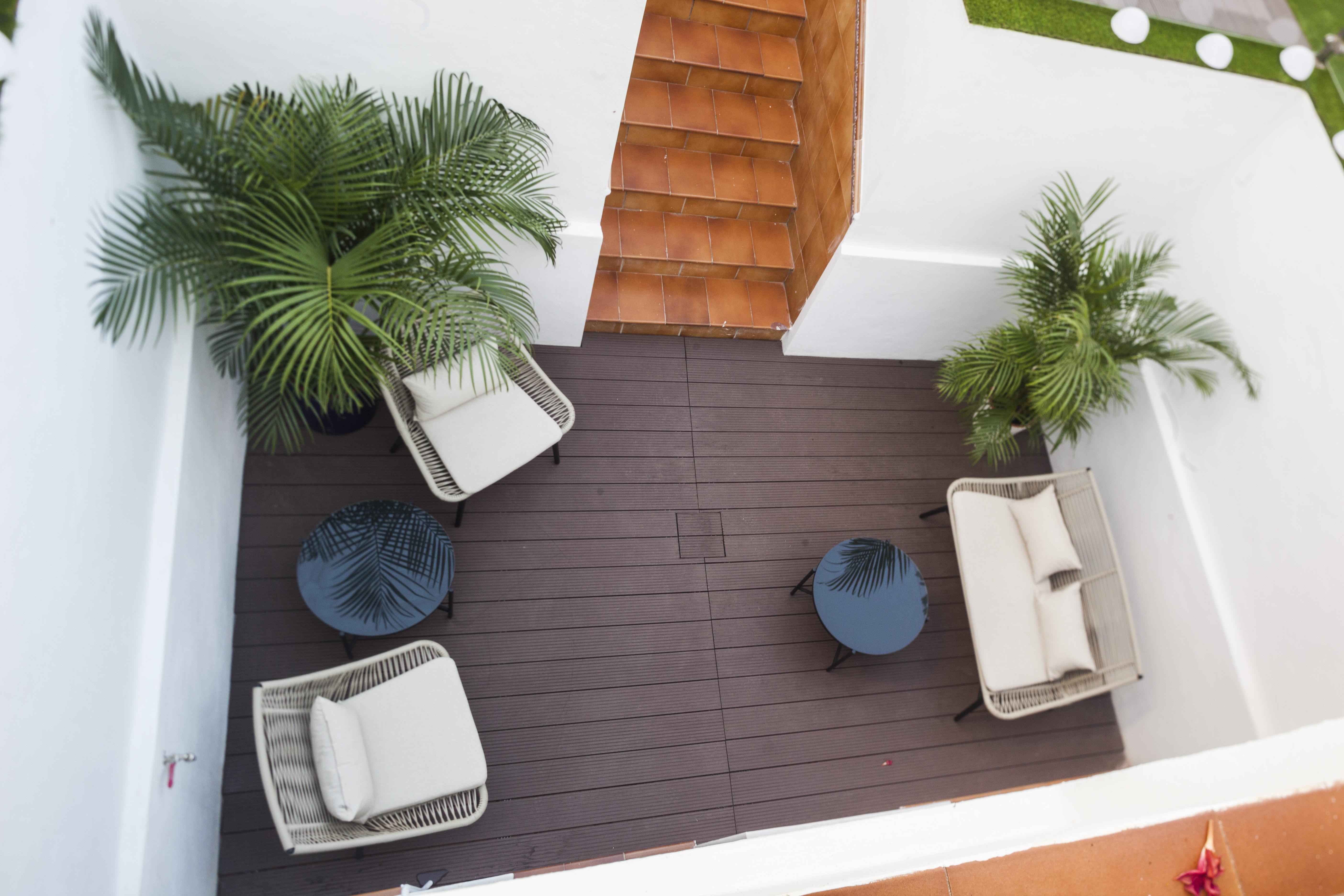 Abril Guest house 2*