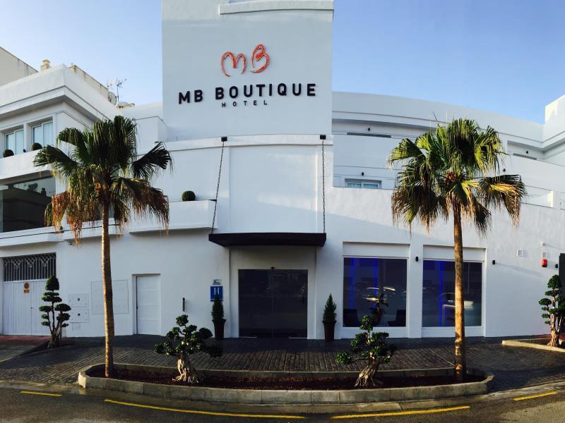 Mb Boutique - Adults Recommended 3*