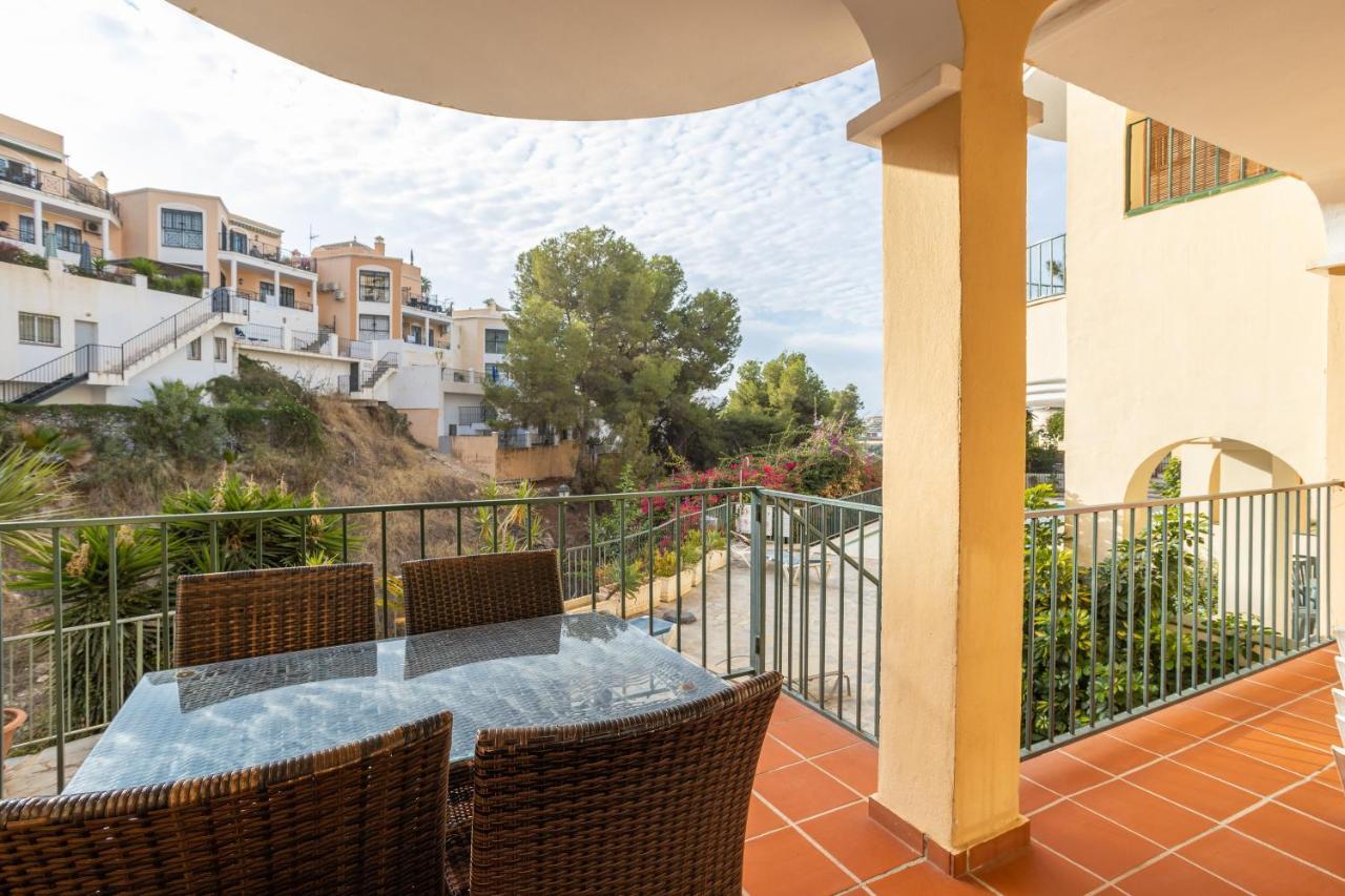 Сasa de vacaciones Flores 5 - Large Townhouse Nerja