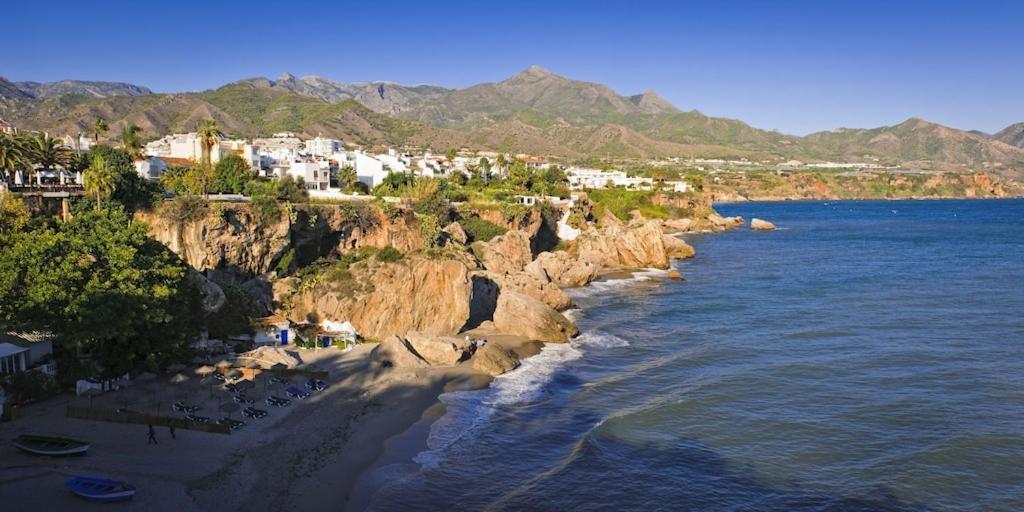 Apartamento Edificio Verdemar - Stunning 1 Bed With Pool & Sea Views *