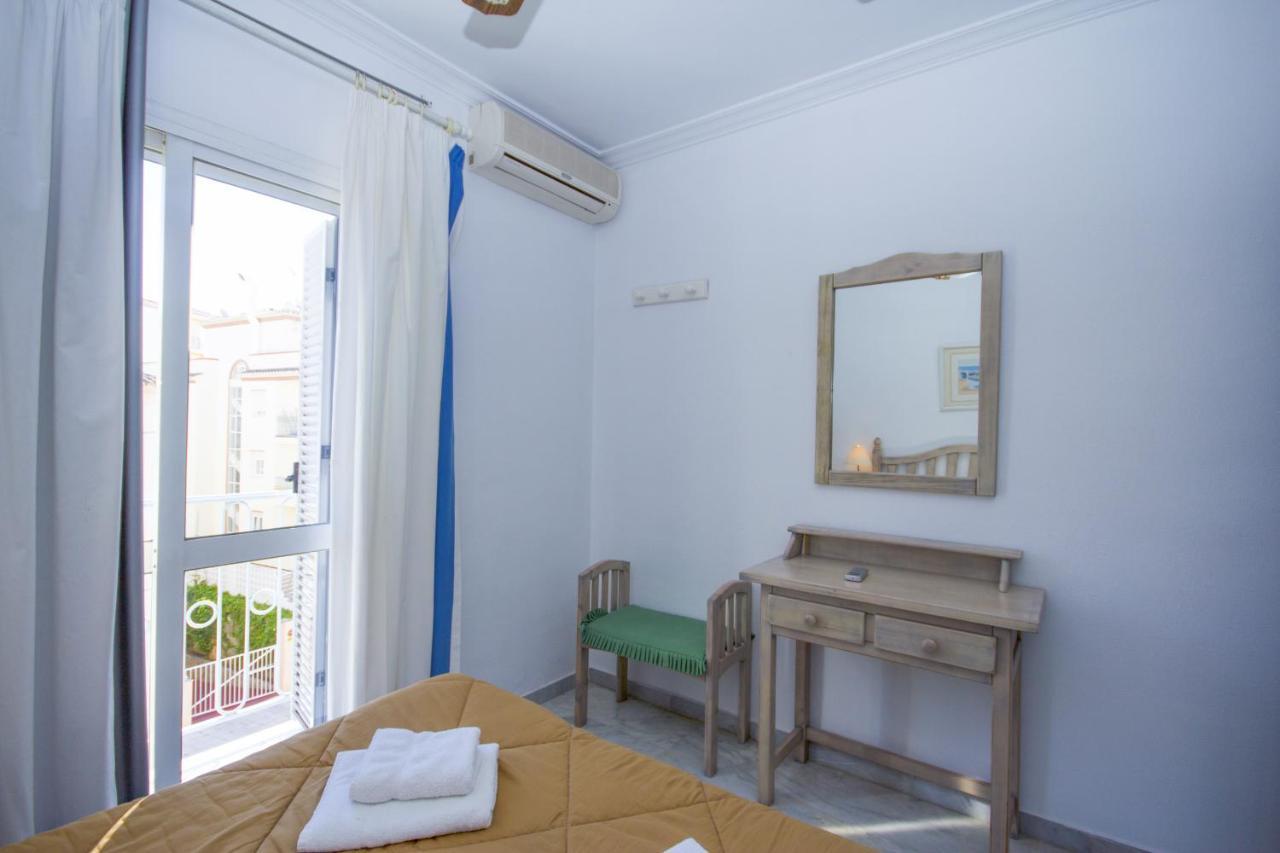 Casa de férias Canovas Nerja - Casa Adosada Con Piscina Los Huertos 7 Nerja
