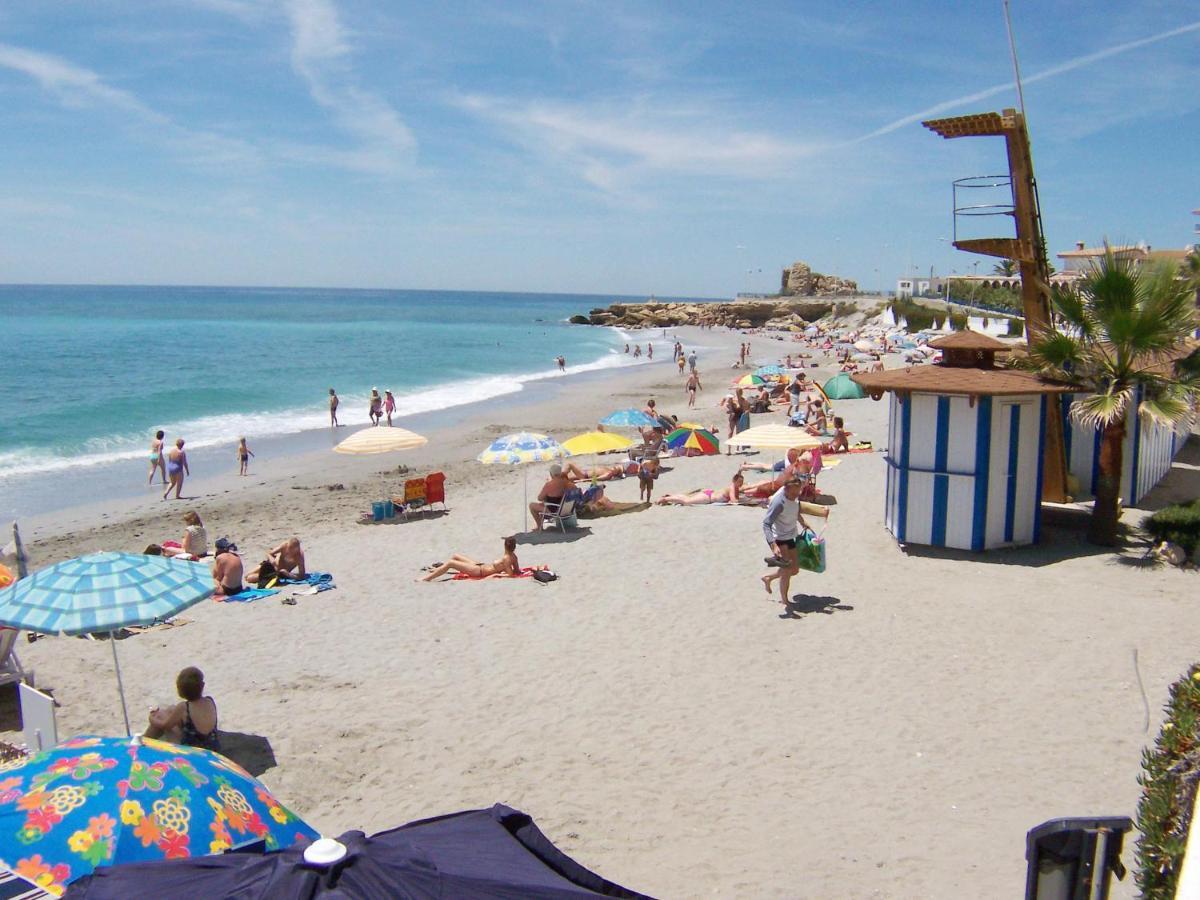 R1364 Cala De Apartamento