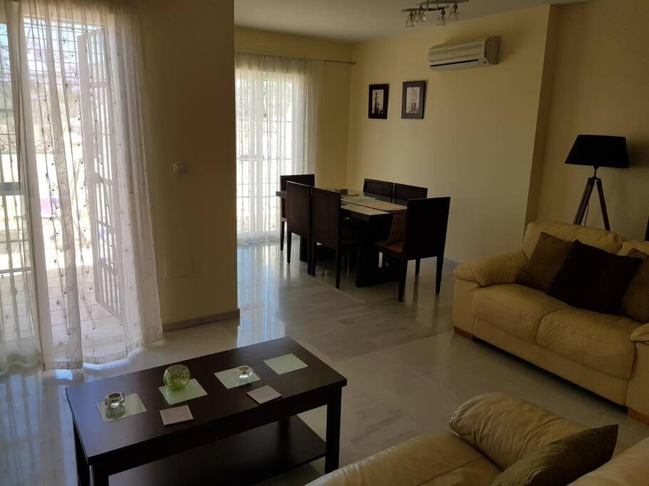Stunning 2-bed House In W. Pool, A/c, Garage Nerja