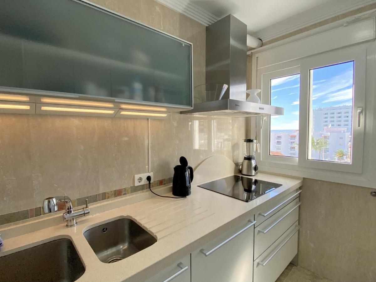 Delfin 3º3 Seaview Casasol Apartment *