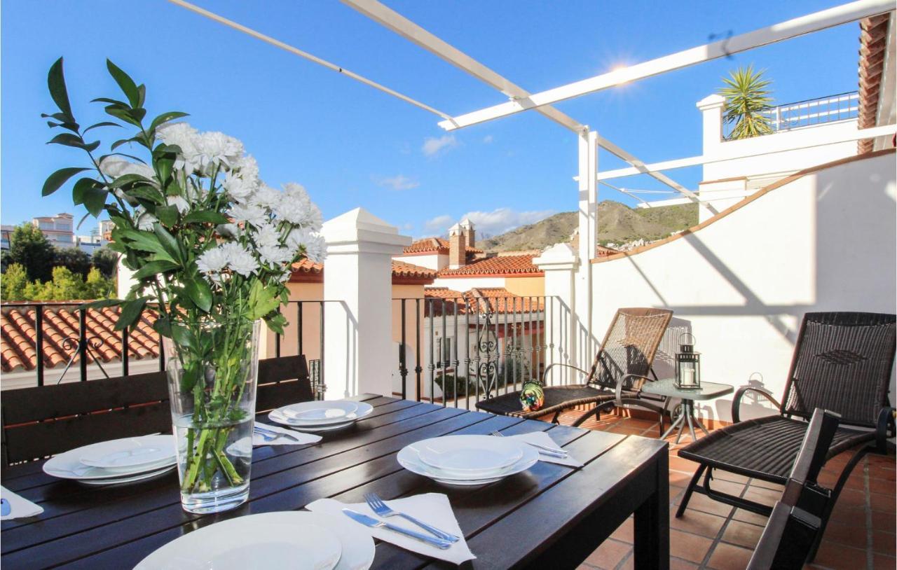 Apartamento 3 Bedroom Lovely In Nerja