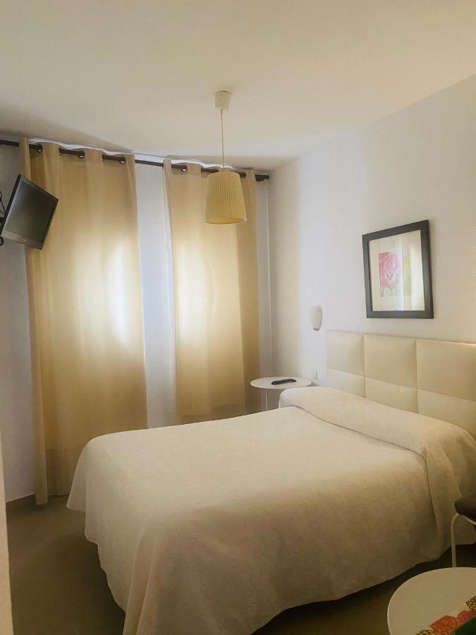 Tres Soles Guest house Nerja