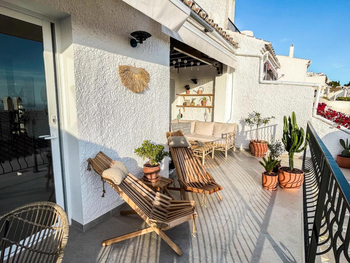 Apartamento Renovated With Nerjas Biggest Pool *