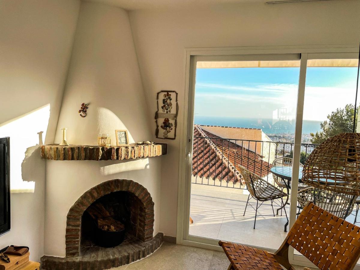 Renovated With Nerjas Biggest Pool Apartamento Nerja