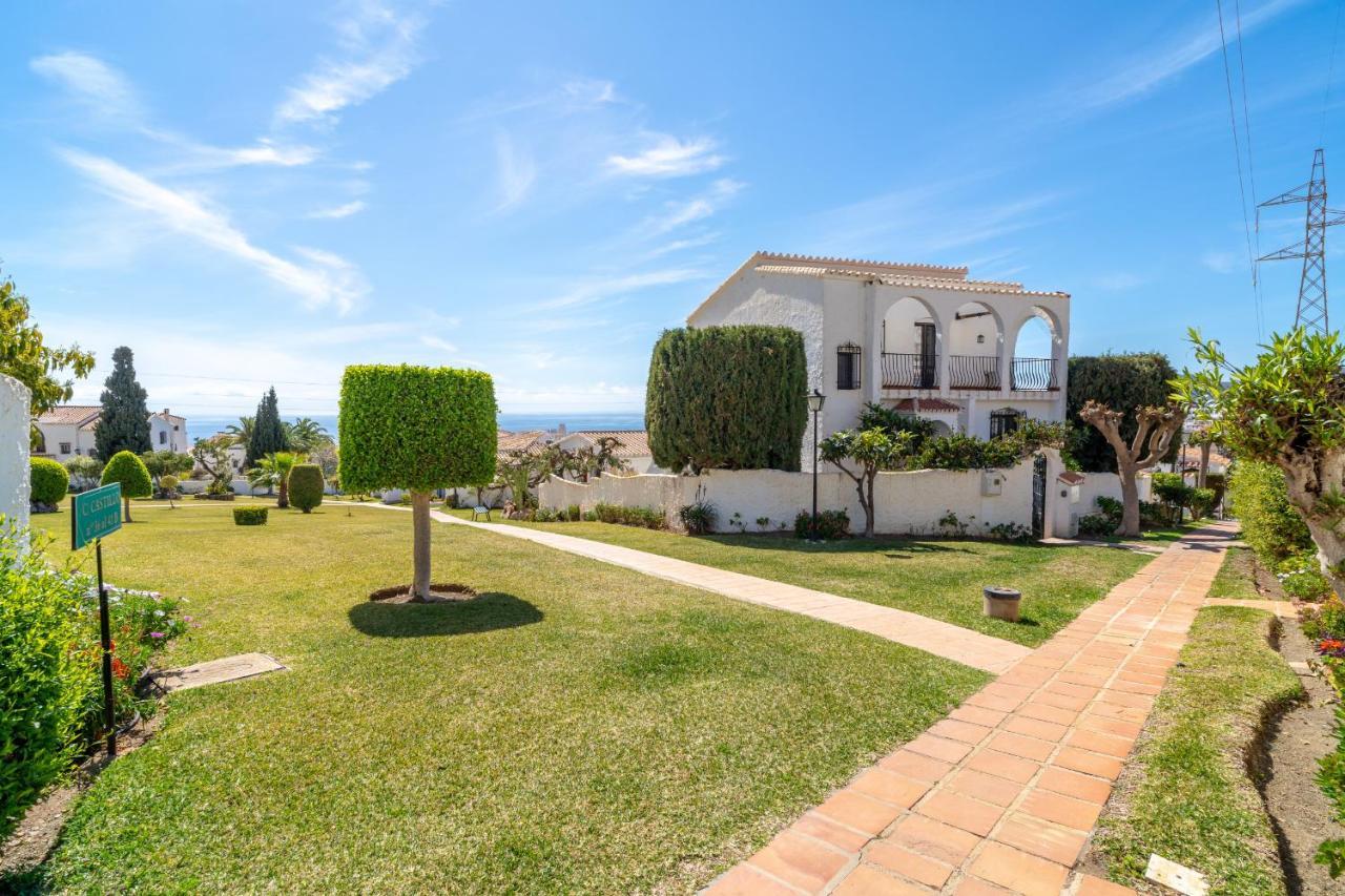 Naranjos 25a Private Pool Capistrano Village Apartment Nerja