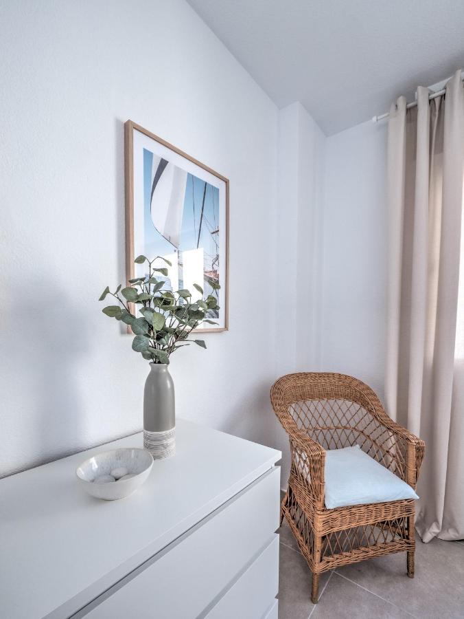 Penthouse With Roof Terrace In Parador, Apartment