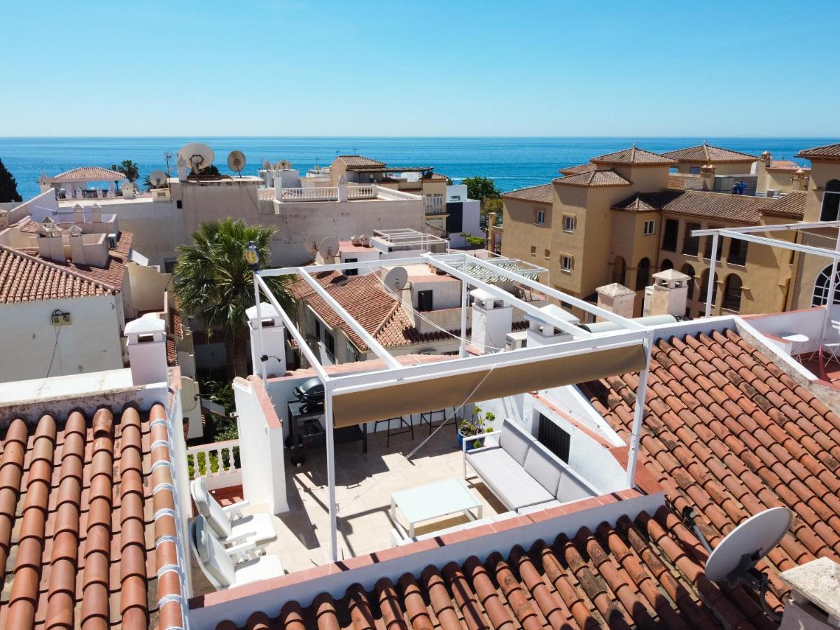 Penthouse With Roof Terrace In Parador, Apartment Nerja