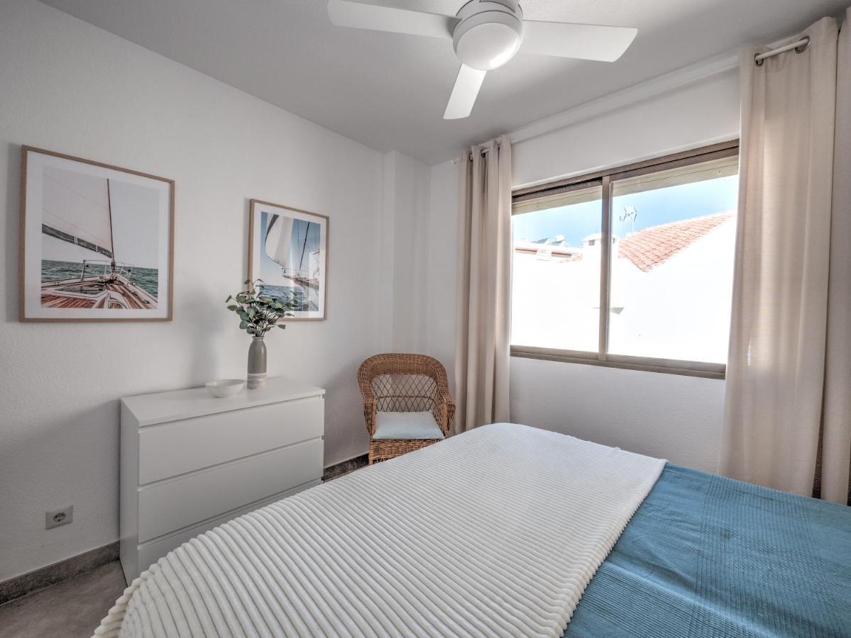 Penthouse With Roof Terrace In Parador, Apartment