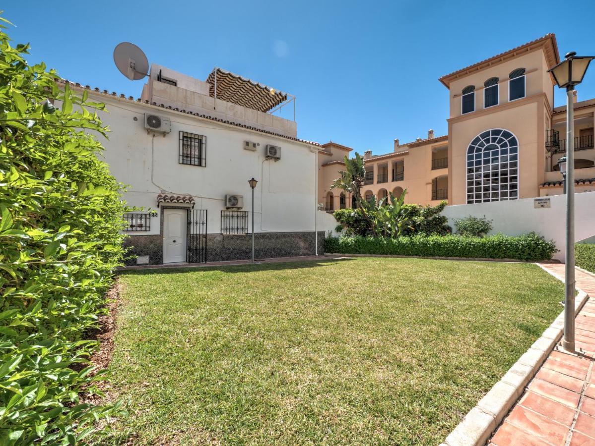 Apartment Penthouse With Roof Terrace In Parador,