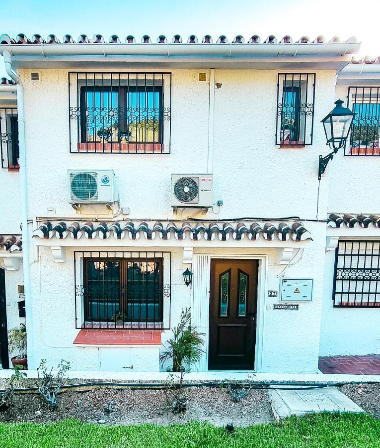 Villa Beautiful Townhouse With Two Terraces In Nerja